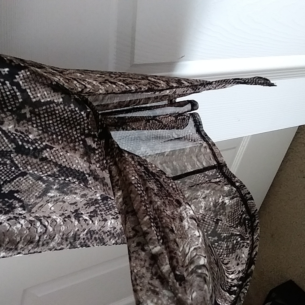 Print Dress - Picture 4 of 5